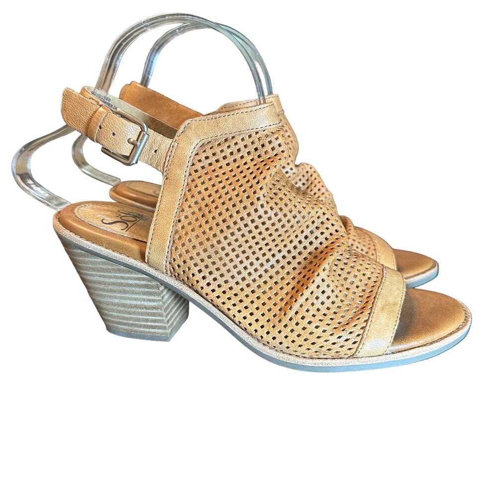 Sofft Milly block heeled sandal Perforated Leather Upper luggage brown size 7.5
